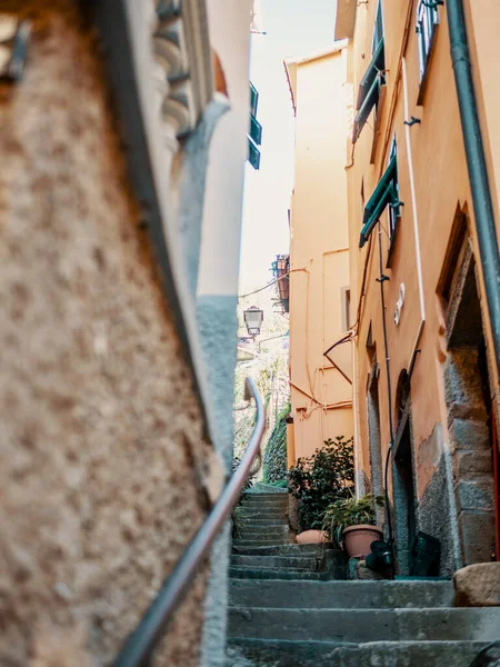 Wąska Uliczka Vernazza Cinque Terre Włoszech — Zdjęcie stockowe