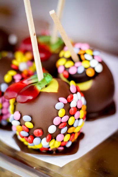 Chocolate Covered Apple Pops — Stock Photo, Image