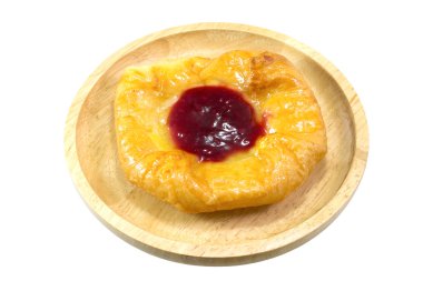 Beyaz arka planda Danimarka pastası