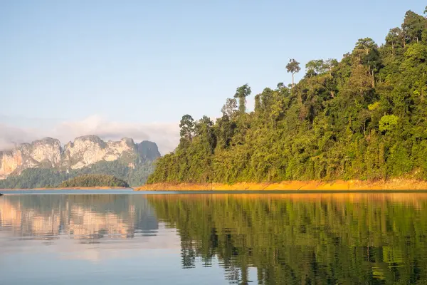 Rajjaprabha Dam Khao Sok National Park Surat Thani Thailand — Fotografia de Stock