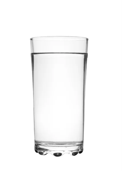 白い背景で隔離の水コップ一杯 — ストック写真