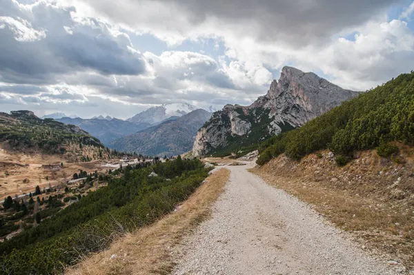 Vackert Bergslandskap Dolomiter Italien — Stockfoto