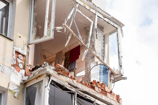 IRPIN, Kyiv REGION / UKRAINE - 24.04.2022: sivillerin evleri yıkıldı. Rusya 'nın Ukrayna' ya karşı savaşı