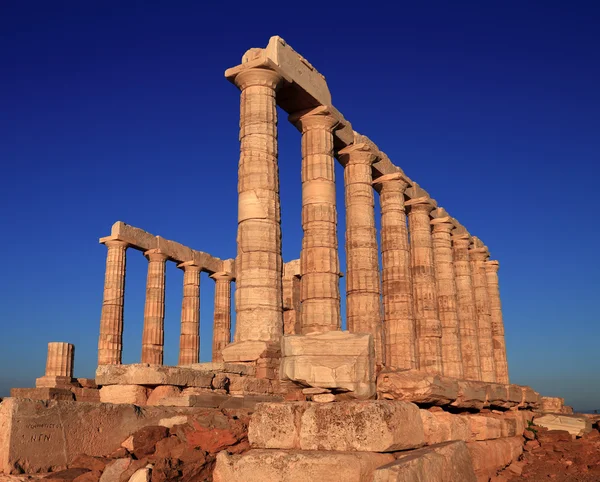 El antiguo templo de Poseidón. Cabo Sounion, Ática, Atenas, Grecia —  Fotos de Stock