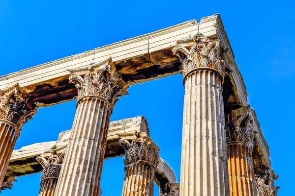 Ruinen des antiken Tempels von Zeus, Athen, Griechenland — Stockfoto