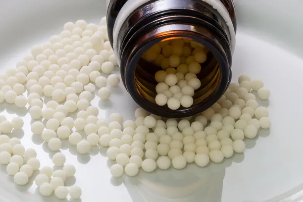 Homeopathische pellets — Stockfoto