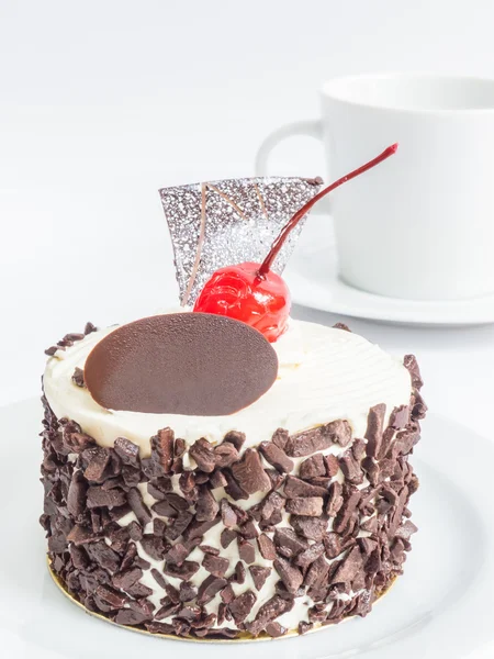 Gâteau au chocolat avec plaque de chocolat pour le libellé — Photo