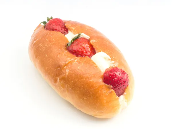 ソフト クリームとイチゴのパン — ストック写真