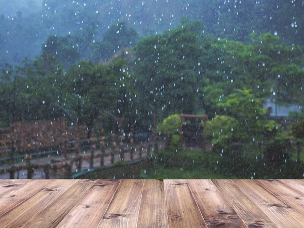 Wood Table Top Blurry Heavy Raining Day Park Background Montage — ストック写真