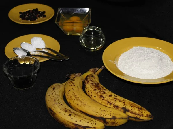 Ingredientes Para Preparar Postre Pan Plátano Sobre Fondo Negro — Foto de Stock
