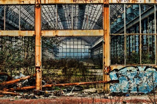 Fabbrica abbandonata