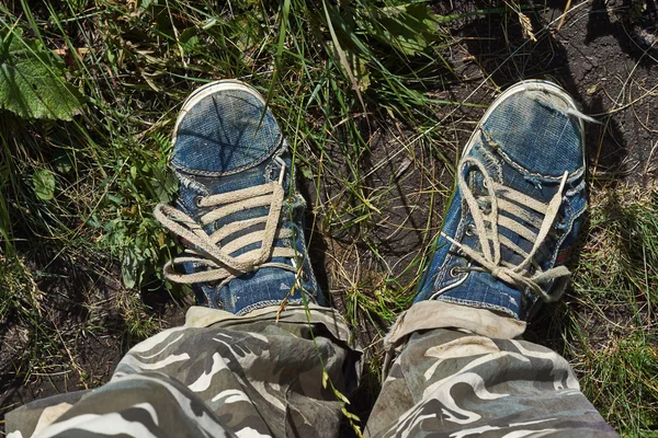 Un zapato viejo, pasado de muchas maneras . —  Fotos de Stock