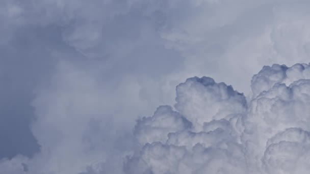 Fırtına bulutlarının oluşturduğu hızlandırılmış görüntü — Stok video