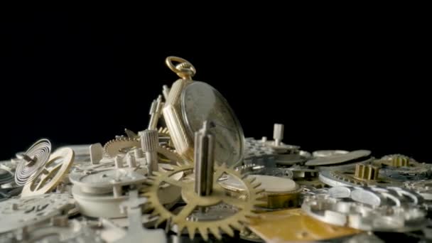 Gold Vintage Pocket Watch Dial Pile Clockwork Parts Old Clock — Stockvideo