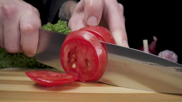 Hands Man Knife Slicing Red Tomato Rings Process Cutting Ripe — Stock video