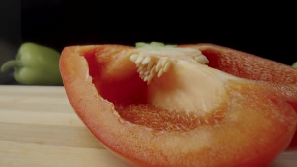 Sliced Half Fresh Raw Red Bell Peppers Wooden Board Sweet — Vídeo de Stock