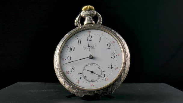 Silver Vintage Pocket Watch Hands Running Circle Timelapse Video Old — Vídeo de Stock