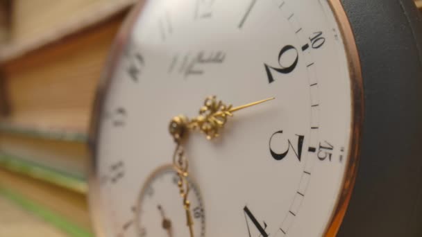 Silver Vintage Pocket Watch Rotation Gold Hands Timelapse Video Old — Stock video