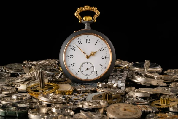 Old Grey Pocket Watch Golden Hands Pile Gears Gearwheels Cogwheels — Stockfoto