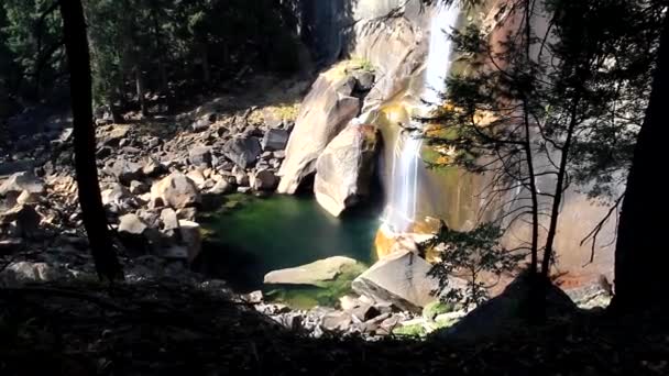 Йосемитский водопад — стоковое видео