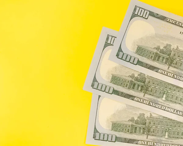 Amerikan doları banknotları. Yeni örnek.