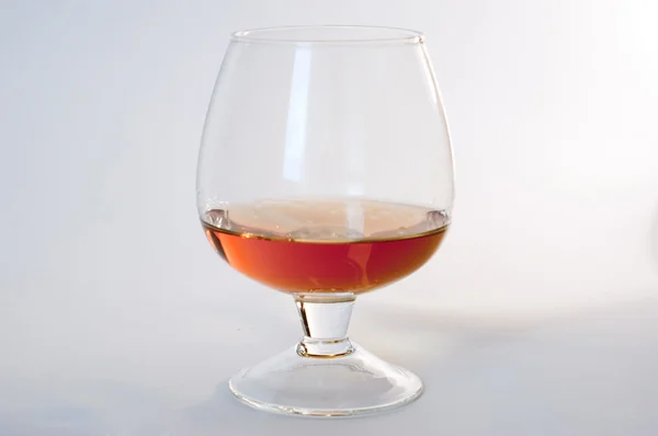 Een glas cognac Rechtenvrije Stockfoto's