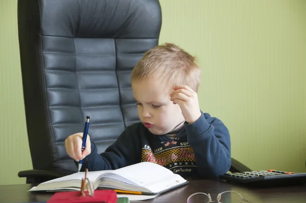 Boy in the office — Stock Photo, Image