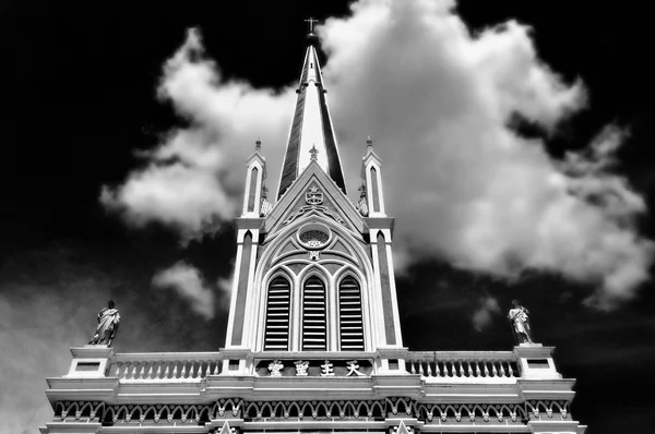 Siyah beyaz kilise — Stok fotoğraf