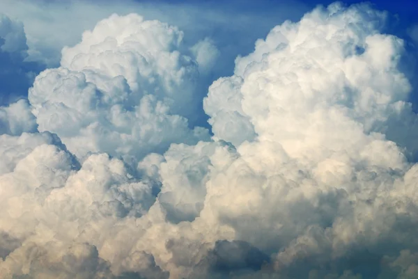 Nimbus em paisagem nublada — Fotografia de Stock