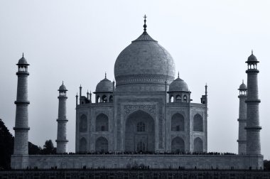 siyah ve beyaz taj mahal agra