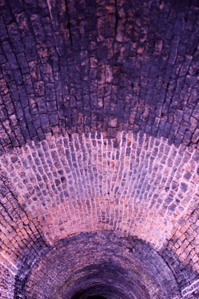 Techo Del Túnel Del Tren Ladrillo Con Luces Blancas —  Fotos de Stock