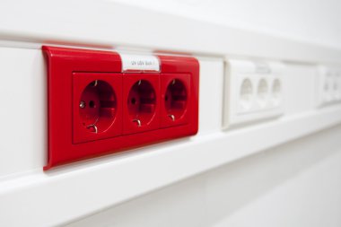 yüksek kırmızı güç Tak