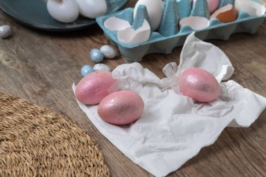 Paskalya bayramını süslemek için paskalya süsü..