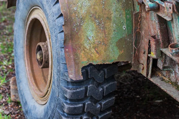 Wheel Old Tin Rusty Cart — Stock fotografie