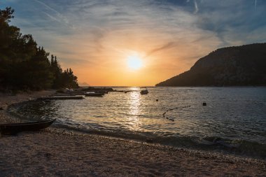 Hırvatistan 'ın Peljesac bölgesindeki deniz manzarası.