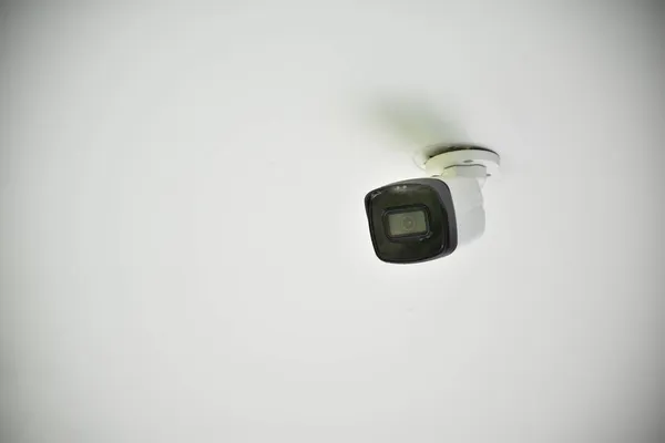 Kamera Bezpieczeństwa Wifi Lub Kamera Cctv Zainstalowany Ścianie Domu Aby — Zdjęcie stockowe