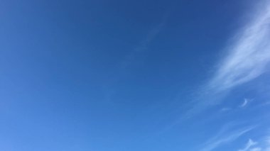 Clouds and Bludsky in the morning background