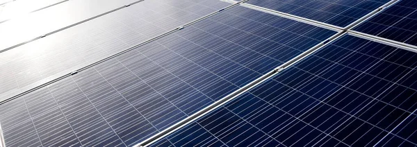 Panel Fotovoltaico Nueva Tecnología Para Almacenar Utilizar Poder Naturaleza Con —  Fotos de Stock