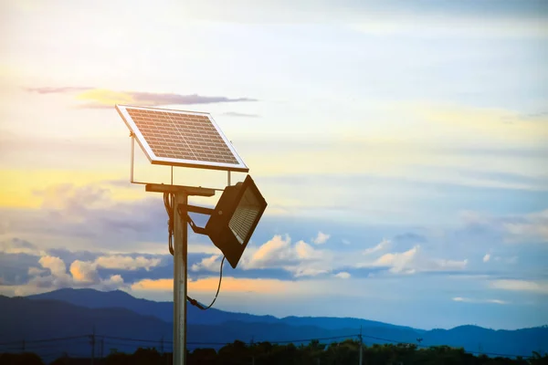 Mini Photovoltaic Solar Cell Panel Floodlight Led Installed Metal Pole — Stok fotoğraf