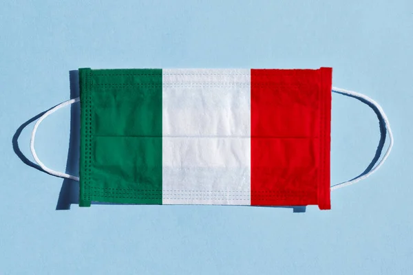 Bandera Italia Sobre Mascarilla Médica — Foto de Stock