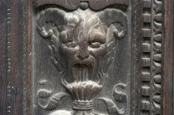 Devil on the front door of the church Saint-Ouen, Rouen, France. — Stock Photo, Image