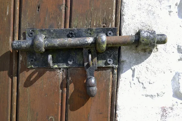 Rusty door bolt — Stock Photo, Image