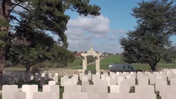 War 14-18. Chinese cemetery of Nolette, Noyelles-sur-Mer — Stock Video