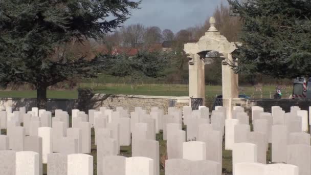 Guerra 14-18. Cementerio chino de Nolette, Noyelles-sur-Mer — Vídeo de stock