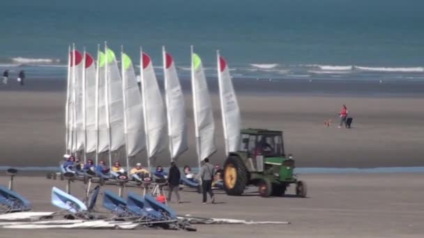 Iates de areia — Vídeo de Stock