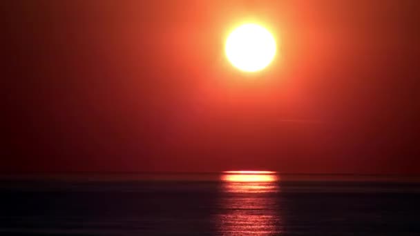 Ηλιοβασίλεμα στη το Manche — Αρχείο Βίντεο