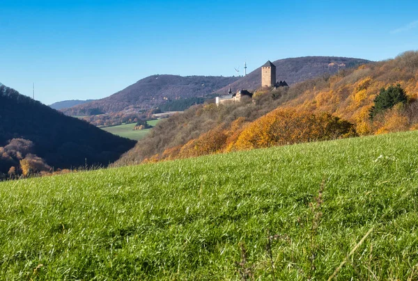 Castello Lichtenberg Circondato Colline Con Alberi Colorati Una Giornata Autunnale — Foto Stock