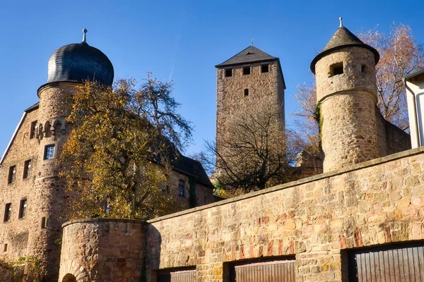 Seite Des Lichtenberger Schlosses Mit Türmen Vor Strahlend Blauem Himmel — Stockfoto