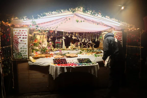 Frauenchiemsee Γερμανία Νοεμβρίου 2019 Lit Stall Selling Variety Goods Christmas — Φωτογραφία Αρχείου