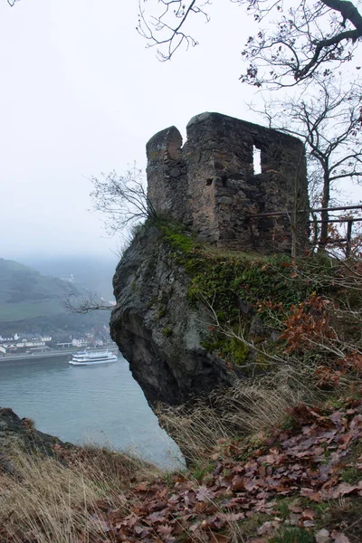 Trechtingshausen Germany December 2020 Lookout Tower Cliff Overlooking Rhein River — Stock Photo, Image